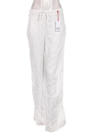 Γυναικείο παντελόνι BDG, Μέγεθος M, Χρώμα Λευκό, Τιμή 19,18 €