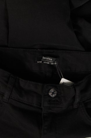 Damenhose Bershka, Größe M, Farbe Schwarz, Preis € 9,00