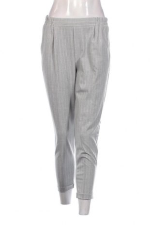 Дамски панталон Bershka, Размер L, Цвят Сив, Цена 13,92 лв.