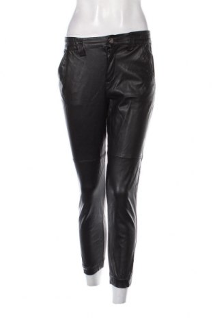 Дамски панталон Bershka, Размер XS, Цвят Черен, Цена 6,96 лв.