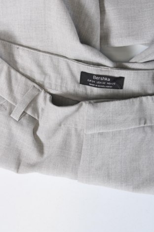 Γυναικείο παντελόνι Bershka, Μέγεθος XS, Χρώμα Γκρί, Τιμή 10,23 €