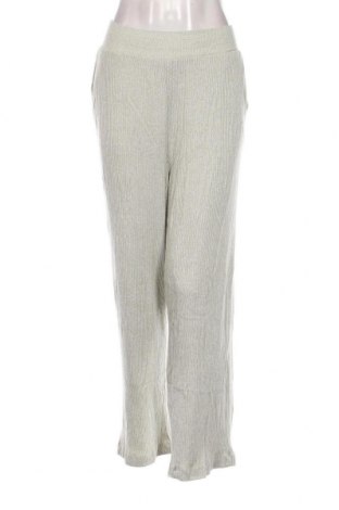 Дамски панталон C&A, Размер M, Цвят Зелен, Цена 11,02 лв.