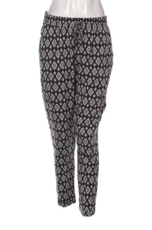 Γυναικείο παντελόνι Canda, Μέγεθος M, Χρώμα Πολύχρωμο, Τιμή 7,60 €