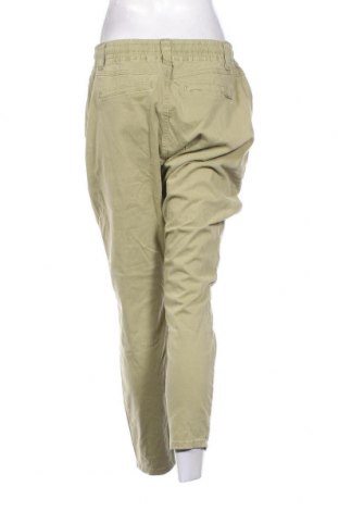 Дамски панталон Cream, Размер L, Цвят Зелен, Цена 30,60 лв.