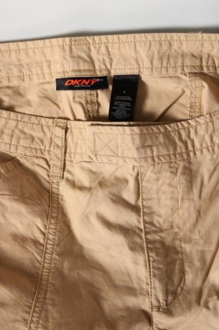 Дамски панталон DKNY, Размер M, Цвят Бежов, Цена 57,60 лв.