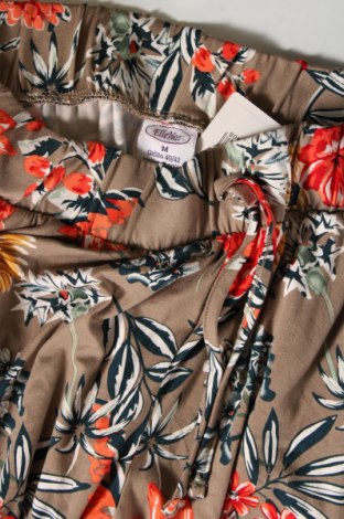 Дамски панталон Elle Nor, Размер M, Цвят Многоцветен, Цена 7,25 лв.