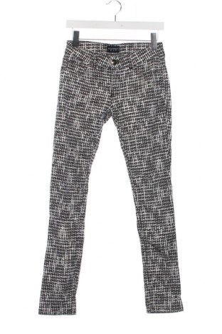 Дамски панталон Emporio Armani, Размер S, Цвят Многоцветен, Цена 144,54 лв.