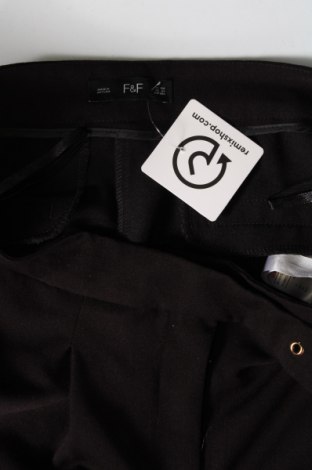 Γυναικείο παντελόνι F&F, Μέγεθος M, Χρώμα Μαύρο, Τιμή 4,84 €