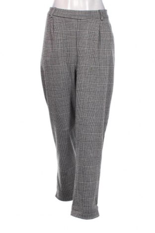Dámské kalhoty  F&F, Velikost XL, Barva Vícebarevné, Cena  185,00 Kč