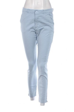 Дамски панталон Free Quent, Размер M, Цвят Син, Цена 11,48 лв.