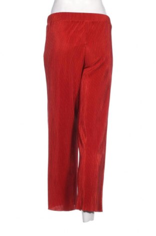 Дамски панталон Grunt, Размер M, Цвят Червен, Цена 13,92 лв.