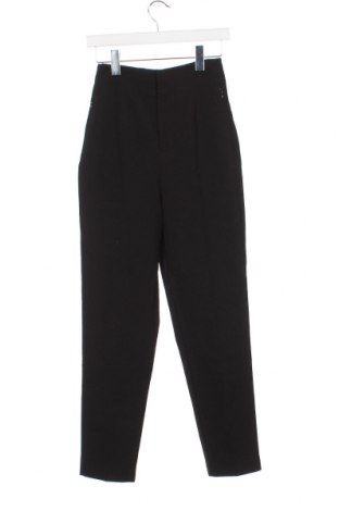 Дамски панталон Guess, Размер XS, Цвят Черен, Цена 52,37 лв.