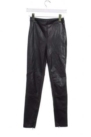 Γυναικείο παντελόνι Guess, Μέγεθος XS, Χρώμα Μαύρο, Τιμή 15,31 €