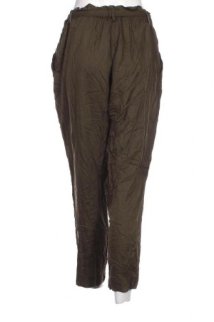 Дамски панталон H&M, Размер L, Цвят Зелен, Цена 14,87 лв.