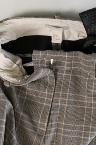 Γυναικείο παντελόνι H&M, Μέγεθος XS, Χρώμα Πολύχρωμο, Τιμή 4,49 €