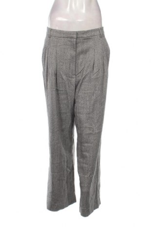 Pantaloni de femei H&M, Mărime L, Culoare Gri, Preț 31,48 Lei