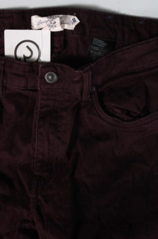 Pantaloni de femei H&M L.O.G.G., Mărime M, Culoare Mov, Preț 19,08 Lei