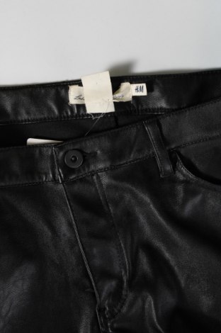 Γυναικείο παντελόνι H&M L.O.G.G., Μέγεθος L, Χρώμα Μαύρο, Τιμή 7,12 €