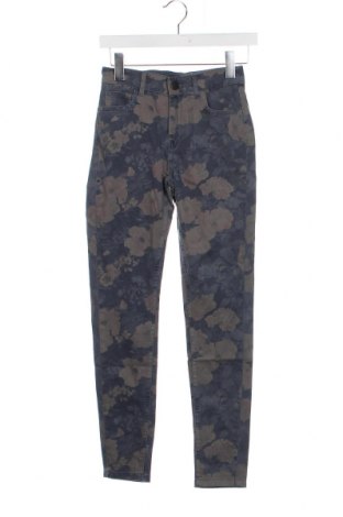 Дамски панталон Just Female, Размер XS, Цвят Многоцветен, Цена 34,00 лв.