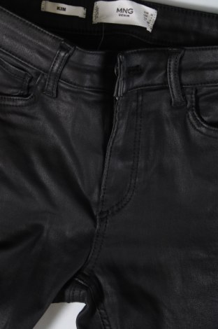 Γυναικείο παντελόνι Mango, Μέγεθος XXS, Χρώμα Μαύρο, Τιμή 10,99 €