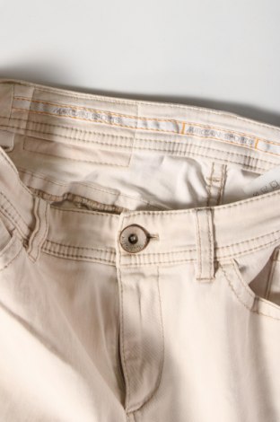 Pantaloni de femei Marc Cain Sports, Mărime M, Culoare Ecru, Preț 232,40 Lei