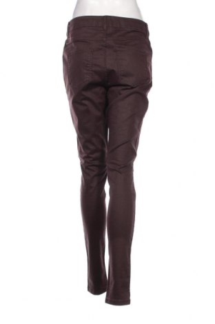 Дамски панталон Marks & Spencer, Размер M, Цвят Кафяв, Цена 19,51 лв.