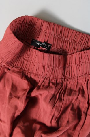 Дамски панталон Noobass, Размер S, Цвят Червен, Цена 19,26 лв.