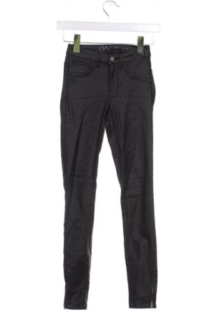 Дамски панталон ONLY, Размер XS, Цвят Черен, Цена 8,91 лв.