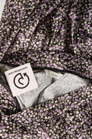 Pantaloni de femei Pigalle, Mărime M, Culoare Multicolor, Preț 31,48 Lei