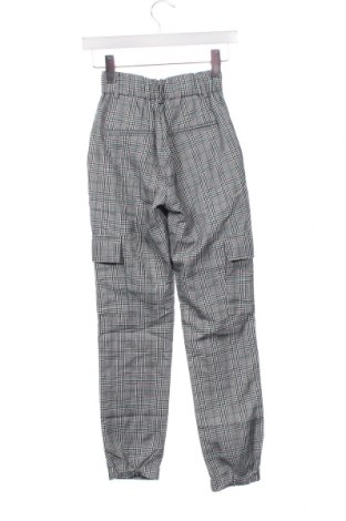 Дамски панталон Pull&Bear, Размер XXS, Цвят Сив, Цена 10,44 лв.