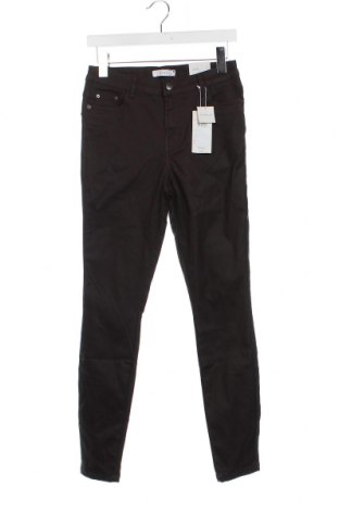 Дамски панталон Reserved, Размер M, Цвят Кафяв, Цена 22,08 лв.