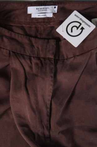 Γυναικείο παντελόνι Reserved, Μέγεθος XS, Χρώμα Καφέ, Τιμή 7,12 €