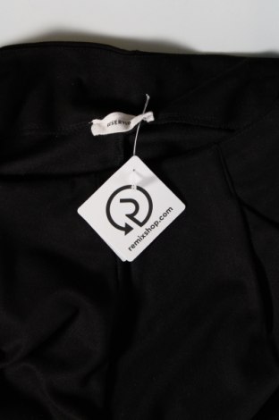 Pantaloni de femei Reserved, Mărime M, Culoare Negru, Preț 35,51 Lei