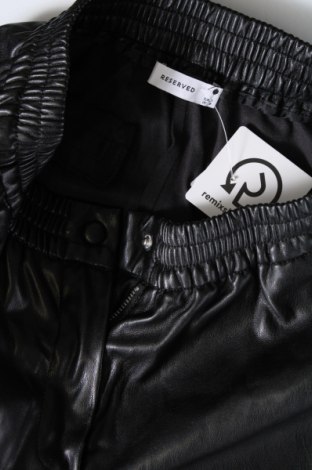 Дамски панталон Reserved, Размер S, Цвят Черен, Цена 6,96 лв.