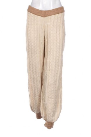 Дамски панталон SHEIN, Размер M, Цвят Бежов, Цена 16,24 лв.
