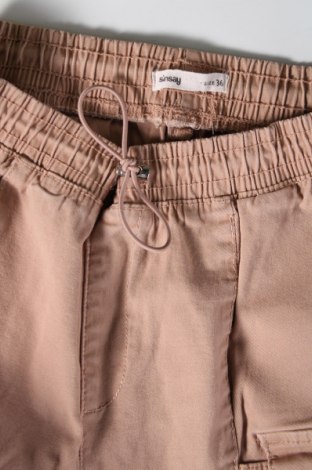 Pantaloni de femei Sinsay, Mărime S, Culoare Bej, Preț 35,51 Lei