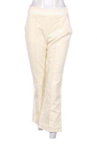Дамски панталон Soaked In Luxury, Размер S, Цвят Екрю, Цена 27,20 лв.