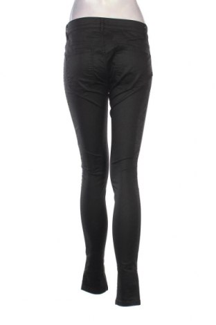 Pantaloni de femei Soaked In Luxury, Mărime M, Culoare Negru, Preț 100,66 Lei