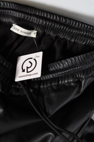 Дамски панталон Sofie Schnoor, Размер M, Цвят Черен, Цена 37,40 лв.