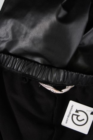 Γυναικείο παντελόνι Studio Untold by Ulla Popken, Μέγεθος XXL, Χρώμα Μαύρο, Τιμή 10,14 €