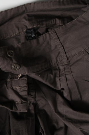 Pantaloni de femei TCM, Mărime L, Culoare Maro, Preț 21,94 Lei