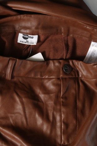 Pantaloni de femei Takko Fashion, Mărime S, Culoare Maro, Preț 22,89 Lei