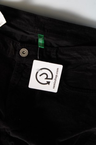 Pantaloni de femei United Colors Of Benetton, Mărime M, Culoare Negru, Preț 26,97 Lei