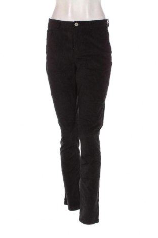 Дамски панталон United Colors Of Benetton, Размер M, Цвят Черен, Цена 8,20 лв.