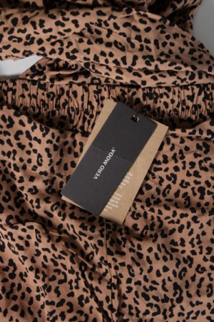 Γυναικείο παντελόνι Vero Moda, Μέγεθος M, Χρώμα  Μπέζ, Τιμή 18,07 €
