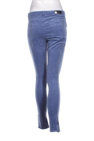 Pantaloni de femei Vero Moda, Mărime M, Culoare Albastru, Preț 27,53 Lei