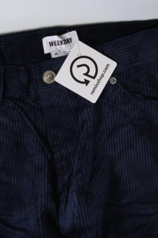 Γυναικείο παντελόνι Weekday, Μέγεθος S, Χρώμα Μπλέ, Τιμή 5,58 €