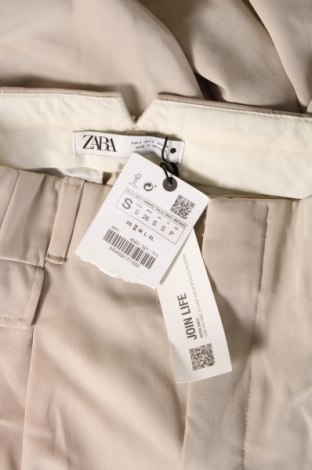 Дамски панталон Zara, Размер S, Цвят Бежов, Цена 40,23 лв.