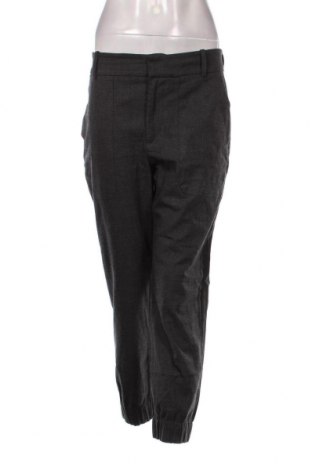 Дамски панталон Zara, Размер M, Цвят Сив, Цена 8,37 лв.