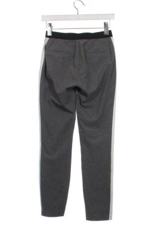 Pantaloni de femei Zara, Mărime XS, Culoare Gri, Preț 21,32 Lei